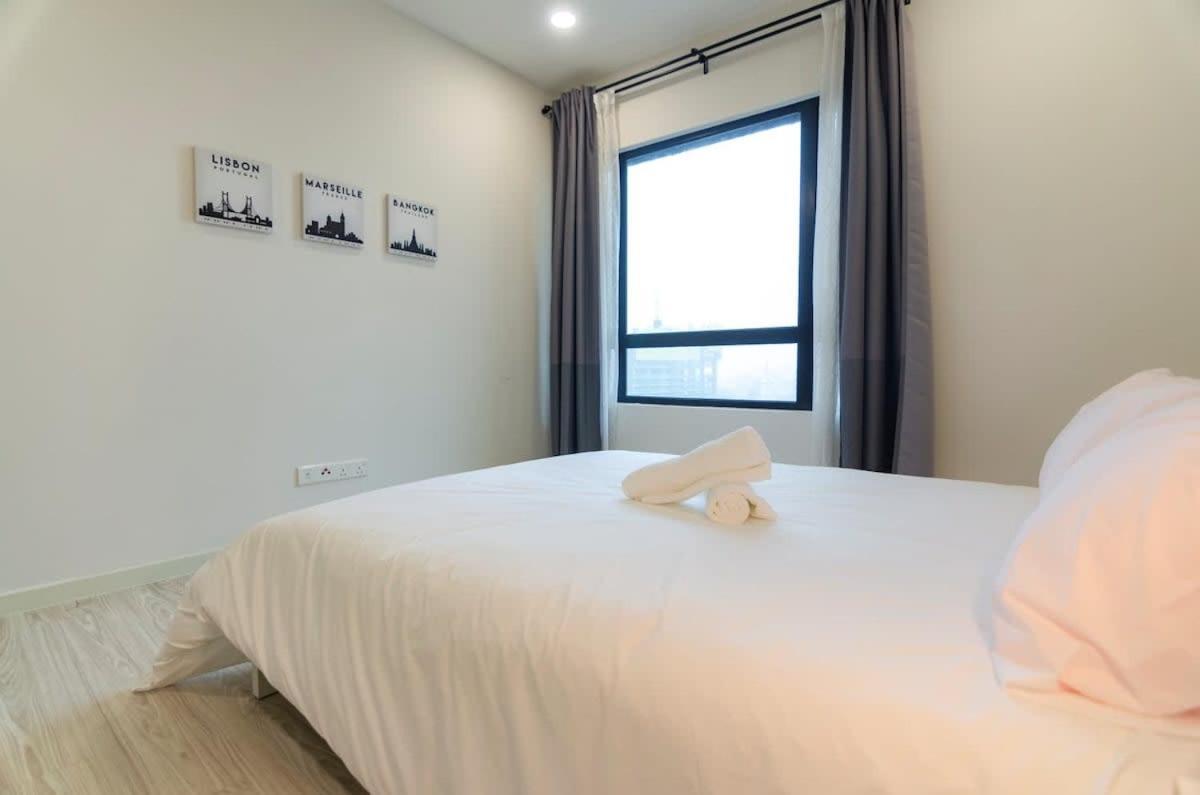 Totoro Theme Suite In Suasana Jb Johor Bahru Exterior photo
